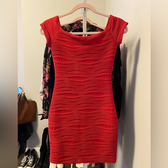 Y2K Wet Seal Red Textured Mini Dress - Picture 4 of 4